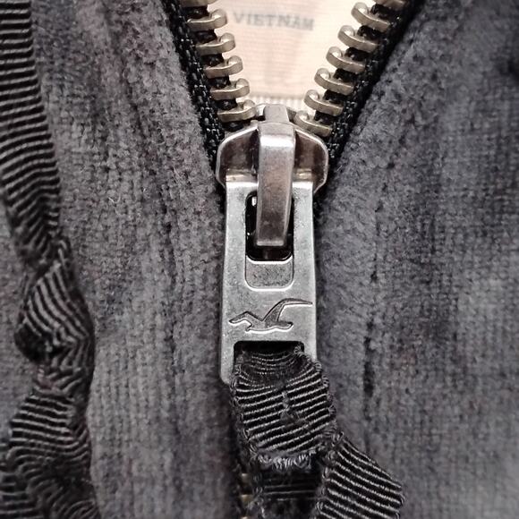 Hollister Velvet Hoodie Size Large Dark Gray Full Zipper Flawed Read Description - Picture 5 of 10